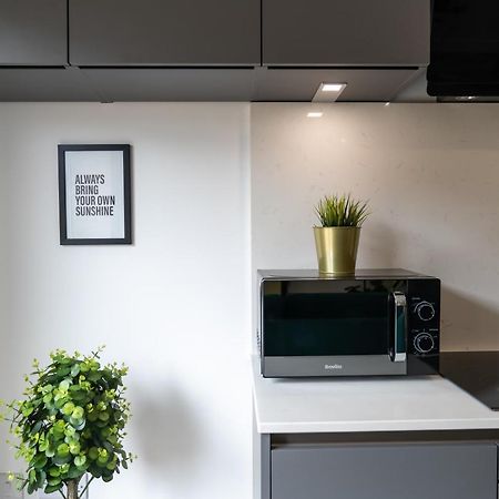 Hosta Group - Prestige 1 Bed Apartment - The Olive ケンブリッジ エクステリア 写真